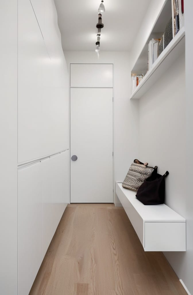 Built-In Storage That Doesn’t Bulge